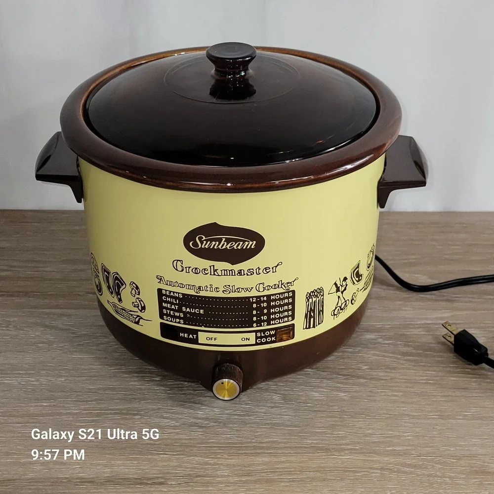 Vg Sunbeam Crockmaster 5 Quart Crock Pot Slow Cooker Amber Glass Lid Read